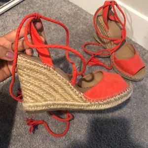 Salmon color sandals